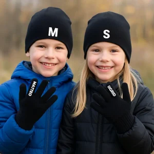 Fingervantar Namn 3-pack & Mössa one Letter