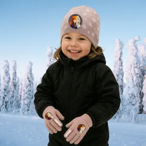 Mössa och fingervantar med anna och elsa motiv och eget namn på vantarna